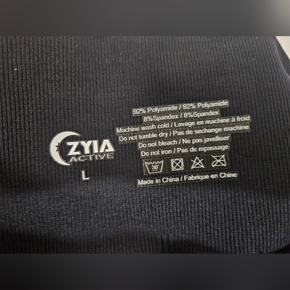 NWT Zyia Active Ombre Black White Performance Leggings Seamless - Picture 6 of 6